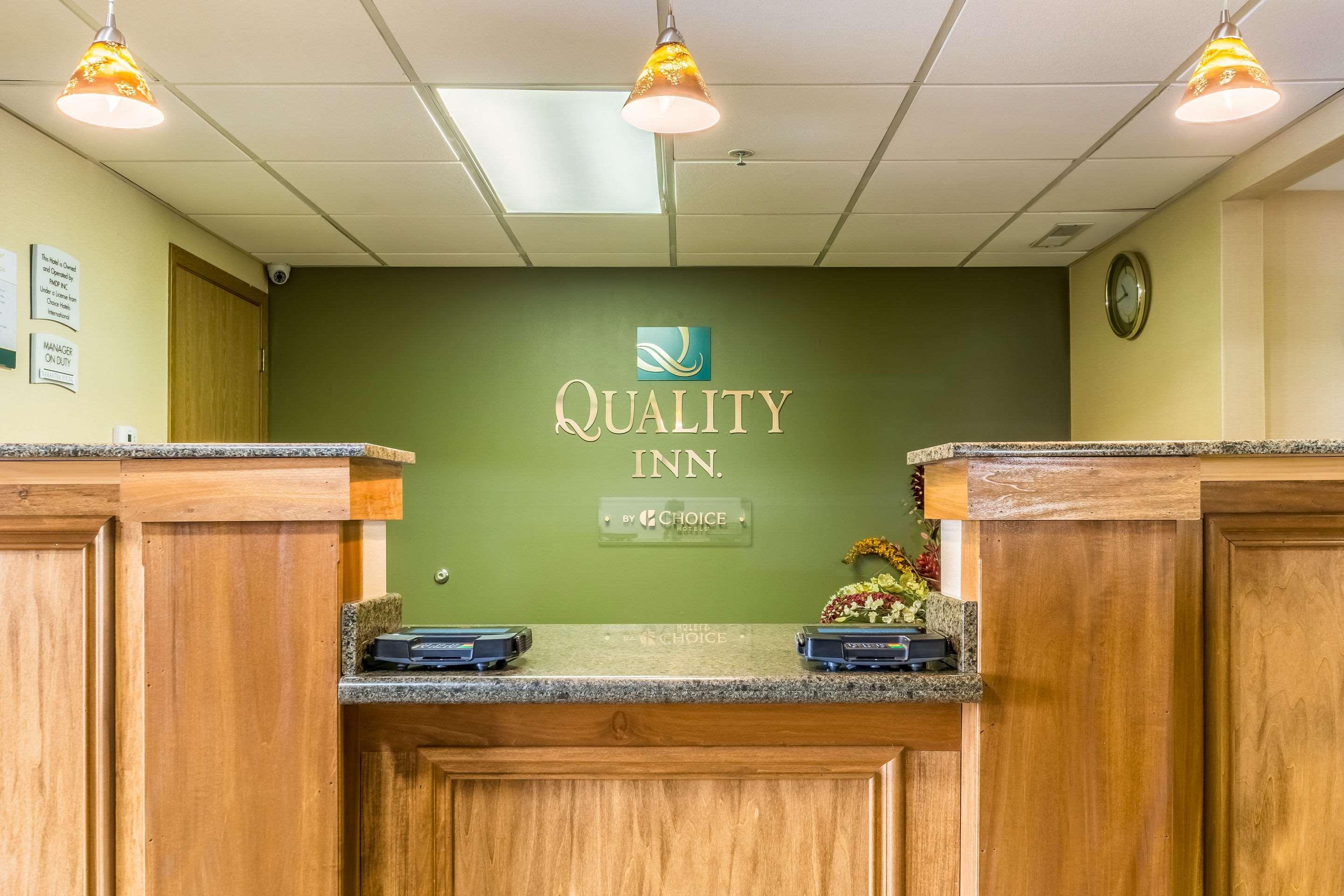 Quality Inn I-74 Batesville Exterior foto
