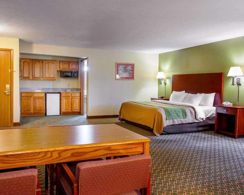 Quality Inn I-74 Batesville Exterior foto